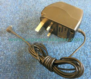 New Panasonic RFEA003B UK 3-Pin Plug AC Power Adapter Charger 0.9W 1.8V 500mA